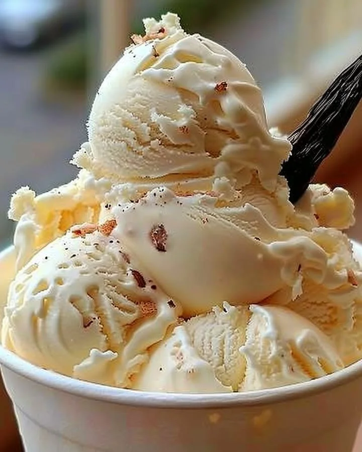 Delicious homemade vanilla ice cream served in a bowl