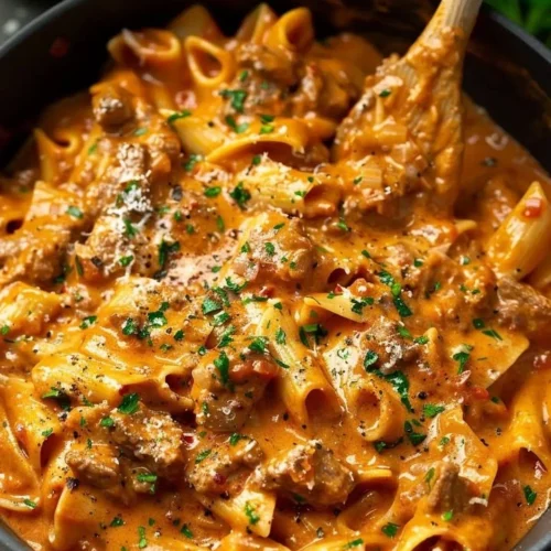 One pot creamy beef pasta dish with beef, pasta, and creamy sauce